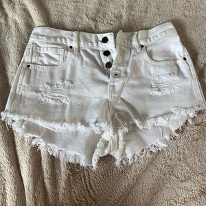 Bullhead Denim High Rise Cutoff Shorts (86)(*)